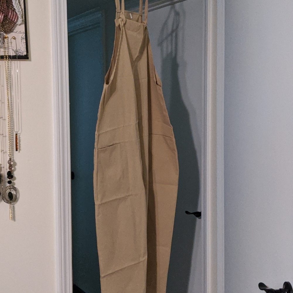 Never worn Cotton overalls